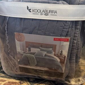 Koolaburra Gray Quilt Set - Full/Queen